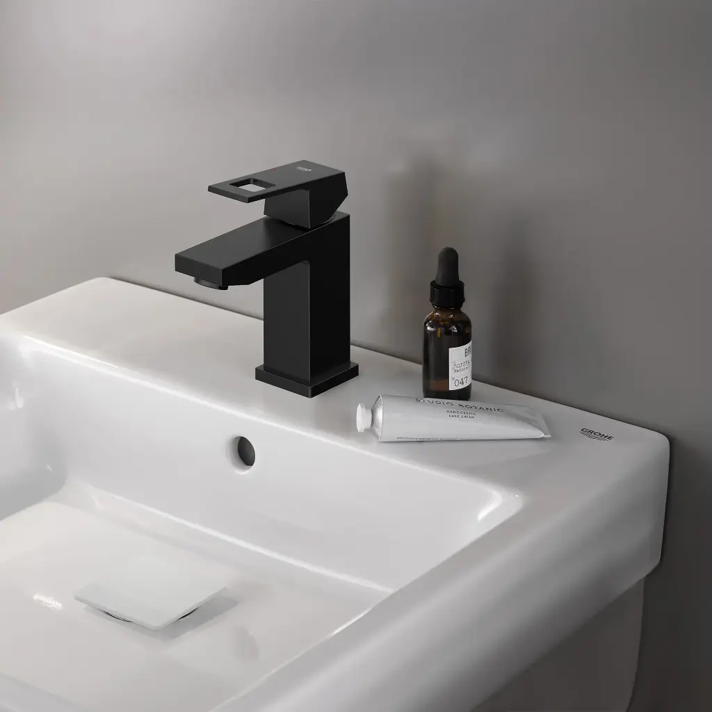 Grohe 23129243A Single Hole Single Handle S-Size Bathroom Faucet 4.5 L/Min (1.2 Gpm) Matte Black