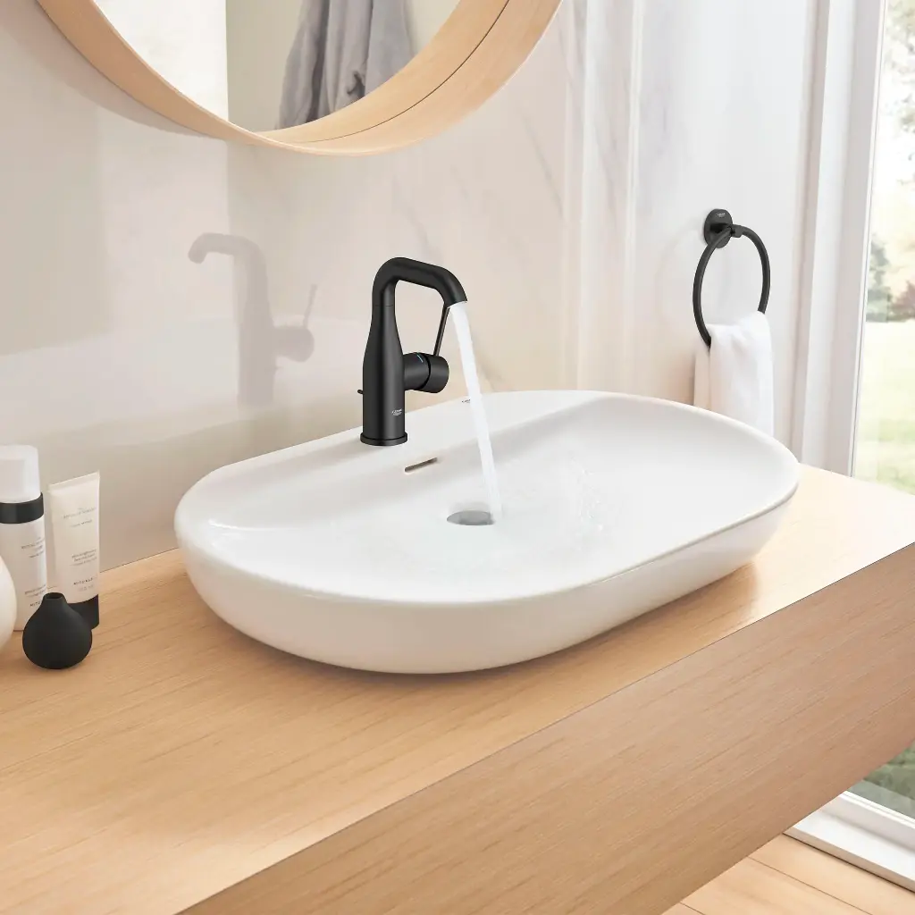 Grohe 234852431 Essence Single-Handle Bathroom Faucet M-Size Matte Black