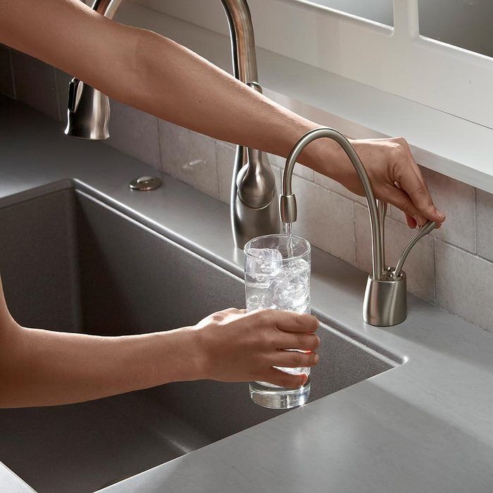 ISE F-HC1100C Faucet - Chrome 4